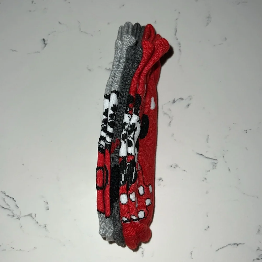 Mickey Mouse Socks Valentine's Day Women's No Show Socks, 3-Pack, Size 4-10